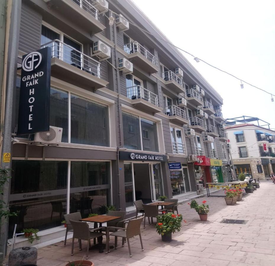 Grand Faik Hotel Çeşme Zewnętrze zdjęcie