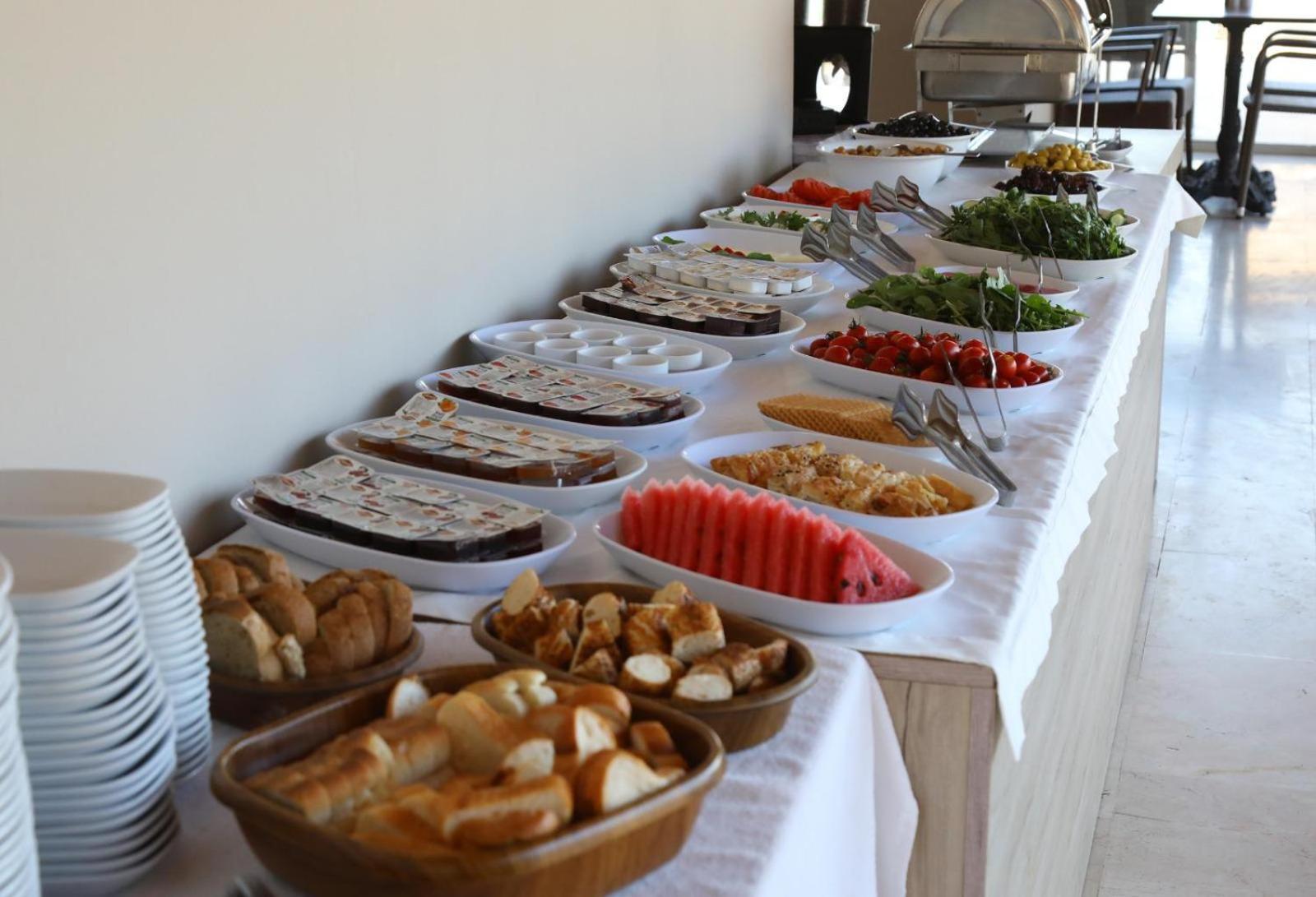 Grand Faik Hotel Çeşme Zewnętrze zdjęcie
