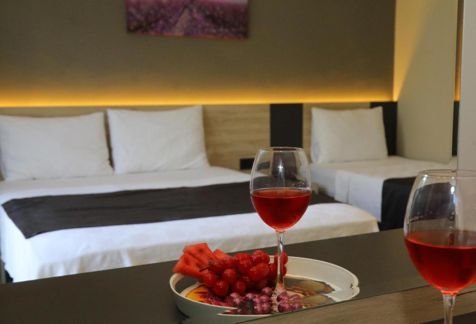 Grand Faik Hotel Çeşme Zewnętrze zdjęcie